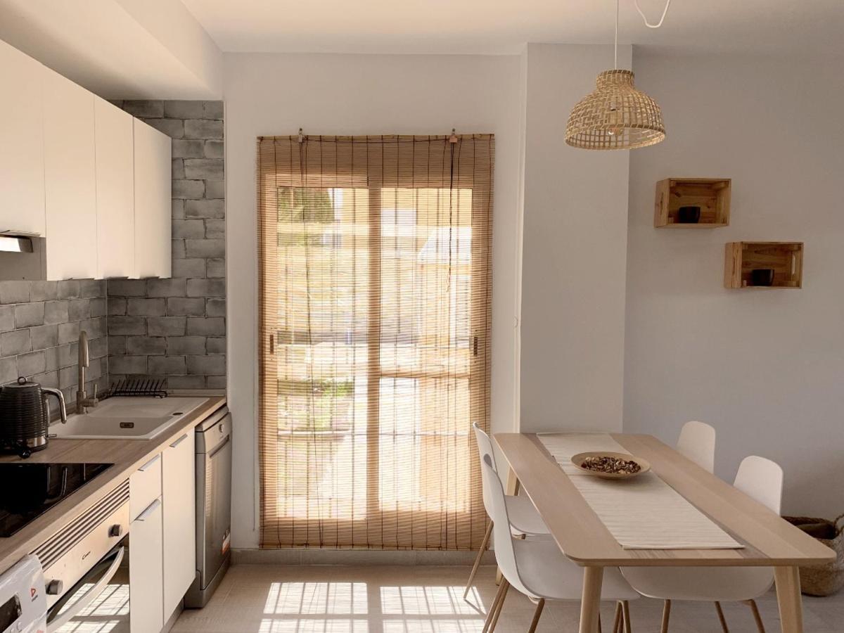 Marinas Sol - Tu hogar con jardín privado! Apartamento Vera Exterior foto