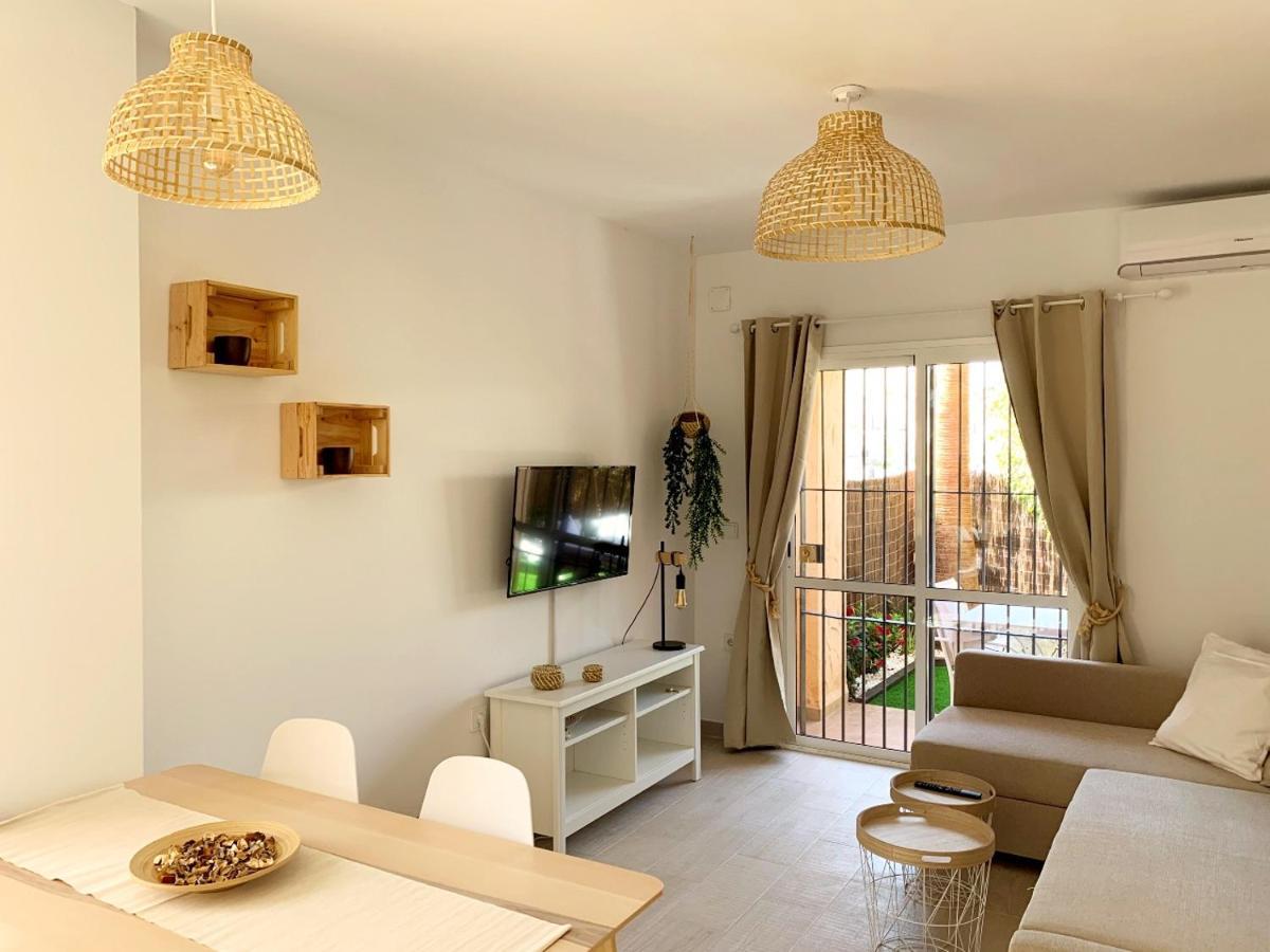 Marinas Sol - Tu hogar con jardín privado! Apartamento Vera Exterior foto